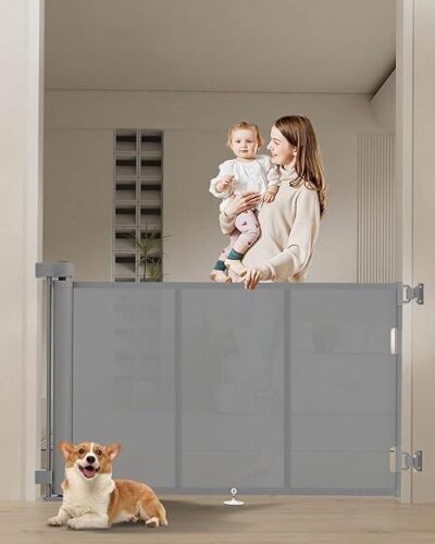 Retractable Baby Gate - Lot 4388