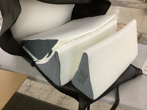 Ahpmeoa 6 Piece Bed Wedge Pillow Set - Lot 355