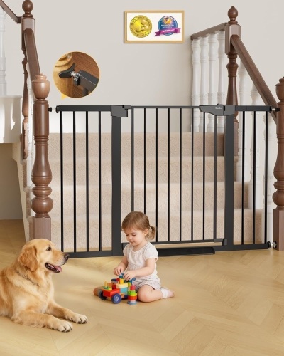 Cumbor 29.7"–51.5" Extra Wide Baby Gate - Lot 556
