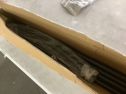 Room Divider - Lot 446