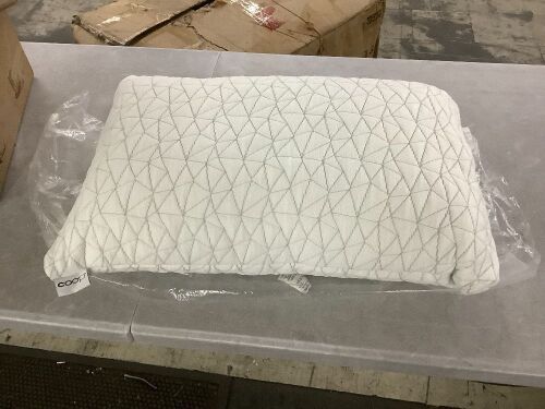 Coop Original Adjustable Pillow, 15" x 24" - Lot 657