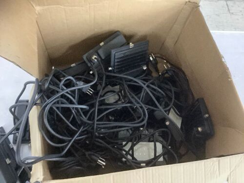 30W LED Flood Lights, 20 Pack - Lot 155