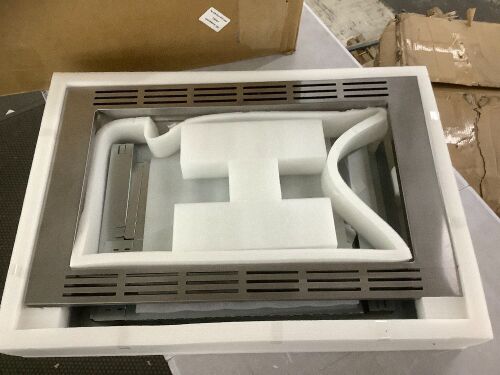 Microwave Oven Trim Kit for Panasonic - Lot 173