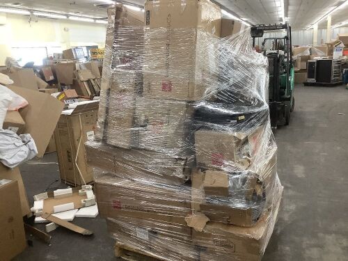 Salvage Pallet. Items Will Be Damaged and Incomplete. - Lot 302