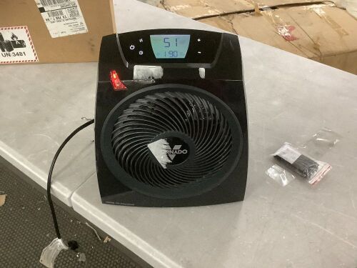 Vornado Space Heater - Lot 405