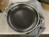HexClad Hybrid Fry Pan with Lid, 14" - Thumbnail 2