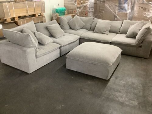 Large Modular Sectional Couch, 3 Corner Pieces & 2 Middle Pieces + Ottoman - Good Condition - Lot 6
