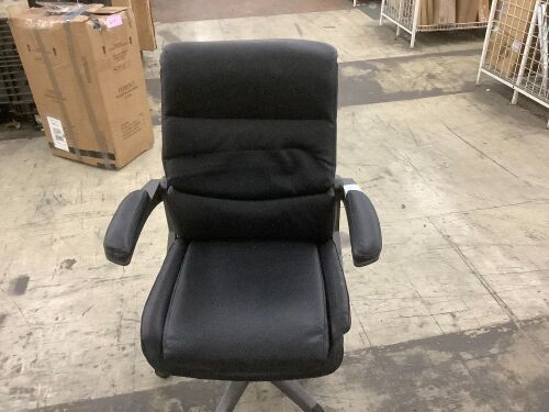 Office Chair - Lot 595