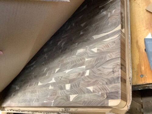 Riveira Acacia Pattern Wood Cutting Board, Extra Large - Lot 12