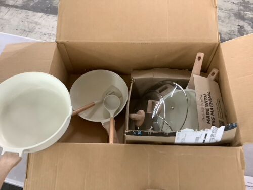 Carote Cookware Set - Incomplete - Lot 341