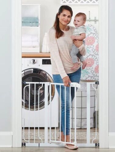 Regalo Easy Step 38.5-Inch Extra Wide Walk Thru Baby Gate, White - Lot 479