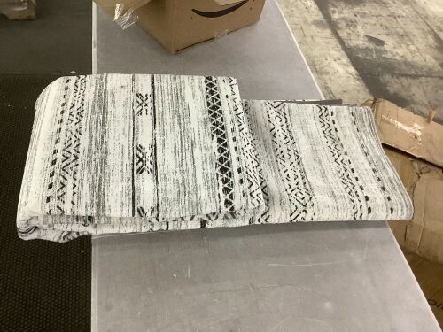 Washable Area Rug, 8 x 10 - Lot 557