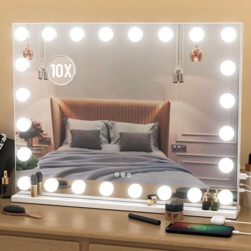 Vanity Mirror with Lights, 32" x 24" - Lot 266