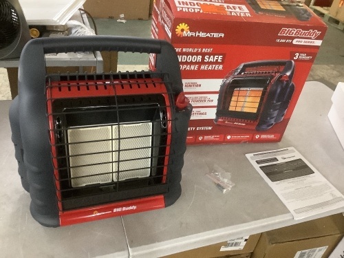 Mr. Heater Big Buddy Pro Series 18,000 BTU Portable Radiant Propane Indoor/Outdoor Space Heater - Lot 885JF