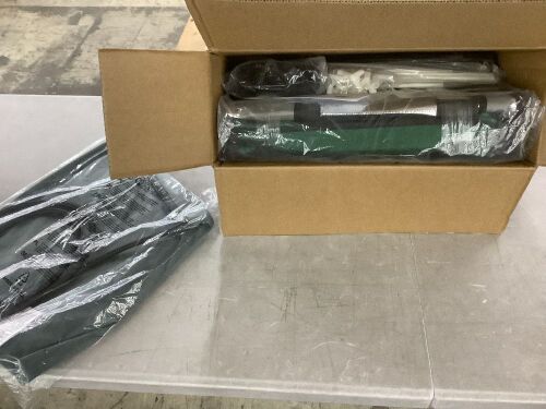 Apasiri Indoor & Outdoor Cat House - Lot 288