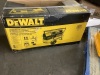 DeWalt 190,000 BTU Heavy Duty Forced Air Kerosene Outdoor Heater - Thumbnail 7