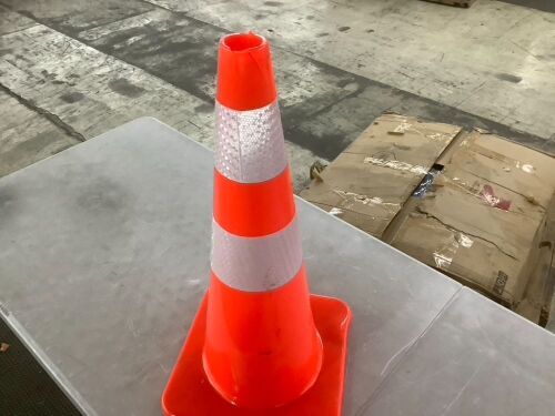 Safety Cones, 12 pc - Lot 248