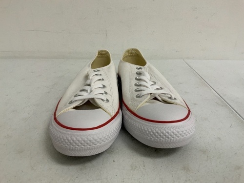 Converse Unisex Shoes, M7 W9, E-Commerce Return, Sold as is - Lot 172