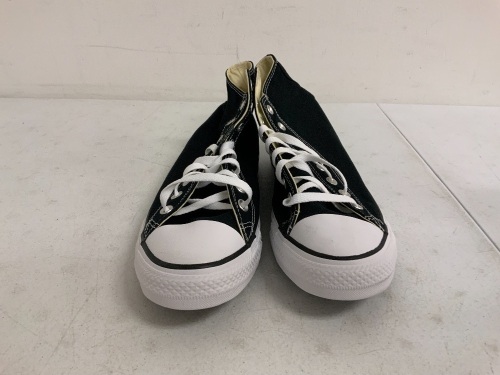 Converse Unisex Shoes, M10 W12, E-Commerce Return, Sold as is - Lot 189