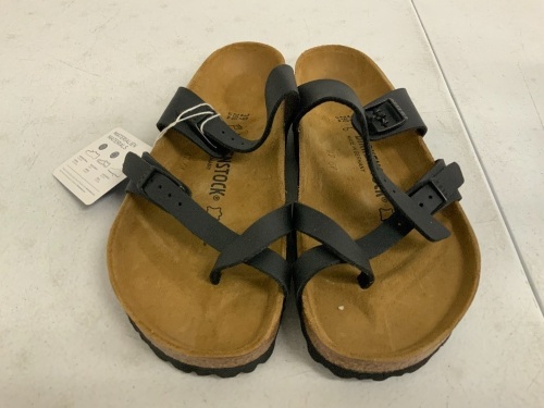 Birkenstock Sandals, M6 W8, Appears New, Sold as is - Lot 210