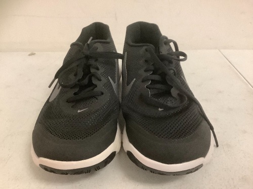 Nike Mens Shoes, 9, E-Commerce Return, Sold as is - Lot 224