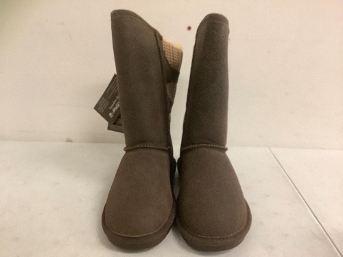Bearpaw Womens Boots, 7, Appears New, Sold as is - Lot 226