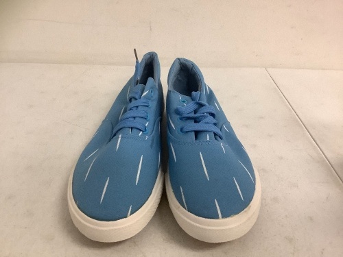 Blue Shoes, Unsure if mens or womens, 11, Appears New, Sold as is - Lot 233