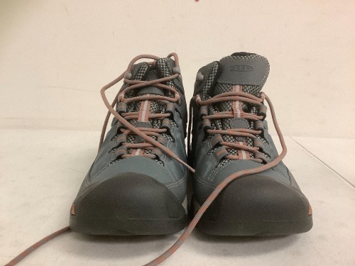 Keen Womens Boots, 8, Appears New, Sold as is - Lot 243