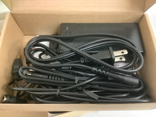 Universal Powerbank for Laptops, Smartphones and More, Appears New, Sold as is - Lot 330