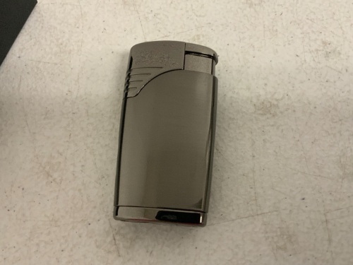 Zgar Torch Cigar Lighter, Appears new, Sold as is - Lot 397