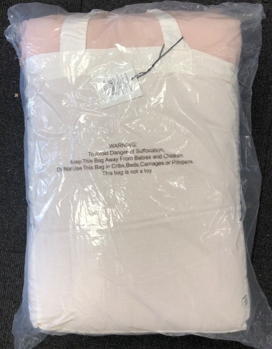 Hearth & Hand Magnolia Full/ Queen Comforter, New, Sold as is - Lot 518