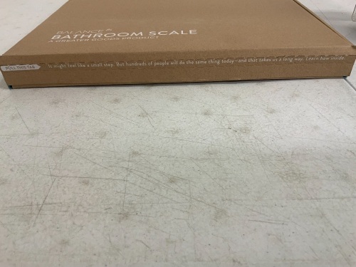 Balance Bathroom Scale, New, Sold as is - Lot 679