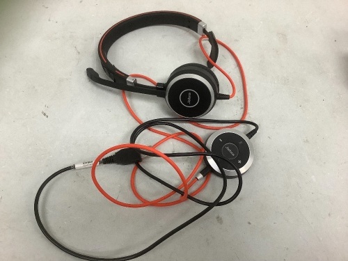 Jabra Evolve 40 Headset, E-Commerce Return, Sold as is - Lot 683G