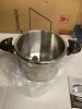 6.3qt Stainless Steel Easy Use Pressure Cooker + Extra Glass Lid, Induction Compatible, Pressure Cooker & Multipurpose Pot, 7 servings - Thumbnail 4