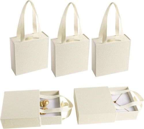 Beige Jewelry Gift Boxes - Lot 765