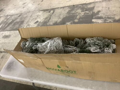 6' Artificial Christmas Tree - Lot 760