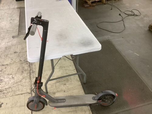 Electric Scooter - "E7" Error Code when Powered On - Lot 282