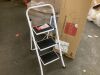 3-Step Portable Folding Step Ladder w/ Non-Slip Feet, 330lb Capacity - Thumbnail 2