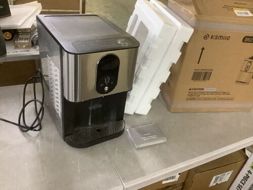 COWSAR 10.63 in. 44 lbs. Countertop or Portable Nugget/Pebble Ice Maker in Stainless Steel Silver - Lot 744JF