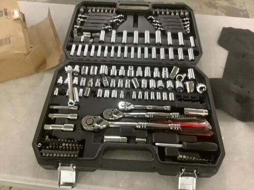 Mechanics Tool Set - Lot 486