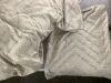 Comforter Set, Unknown Size - Thumbnail 3
