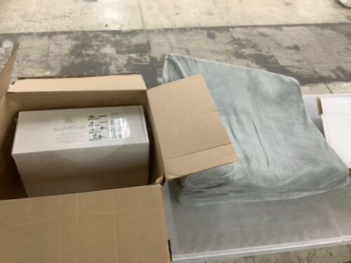 3-in-1 Bed Wedge Pillow - Lot 332