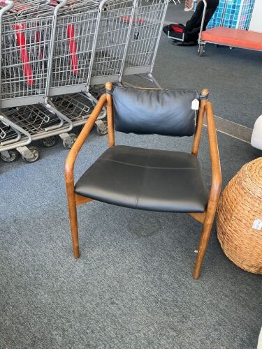 Chair With Black Leather Cushion - Lot 532