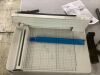 Heavy-Duty Paper Cutter - Loose Hardware - Thumbnail 4