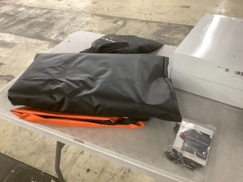 FIVKLEMNZ 21 Cubic Ft Car Rooftop Cargo Carrier Bag - Lot 478