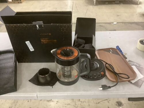 Vianté Luxury Tea Set, Electric Kettle with Infuser and Serving Set - Lot 572