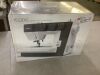 Janome 1522-DG 22 Stitch Sewing Machine with Wide Sewing Bed - Thumbnail 2