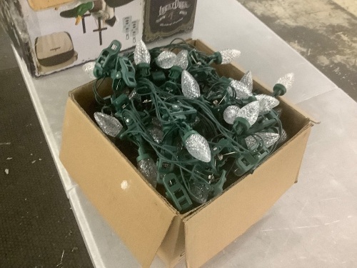 Christmas Lights, Unknown Length - Lot 649