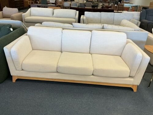 White Sofa - Lot 19