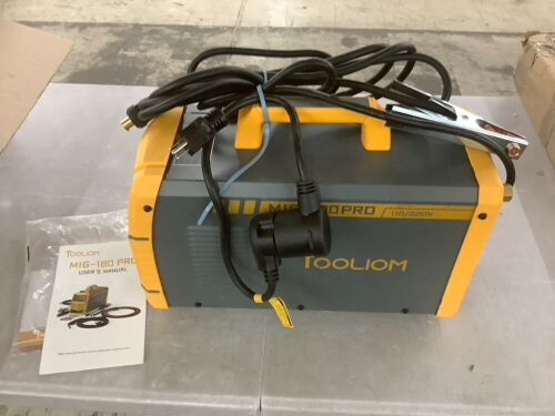 TOOLIOM 4 in 1 MIG Welder 180A Gas MIG/Flux MIG/Stick/Lift TIG Multiprocess Welding Machine 110V/220V - Lot 152